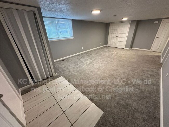 Photo - 5500 E 139 Terrace