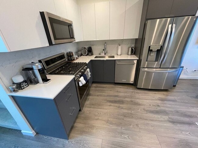 Photo - 2214 S Charles St