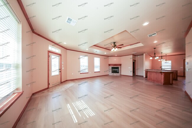 Photo - 14721 S Broadway Ave