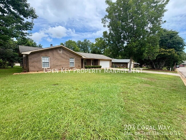 Photo - 203 Coral Way