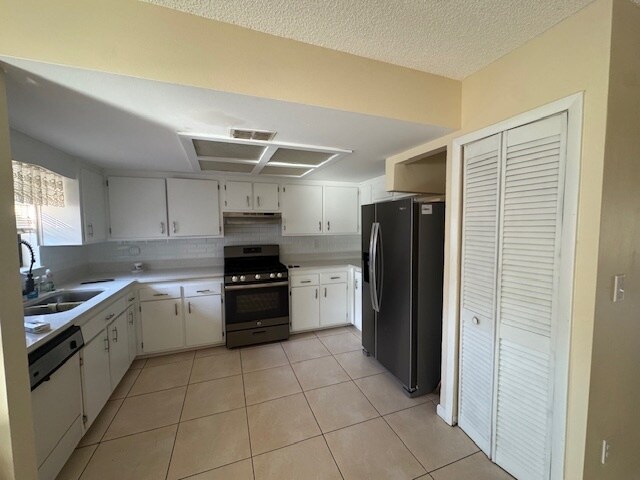 Photo - 819 Poinciana St