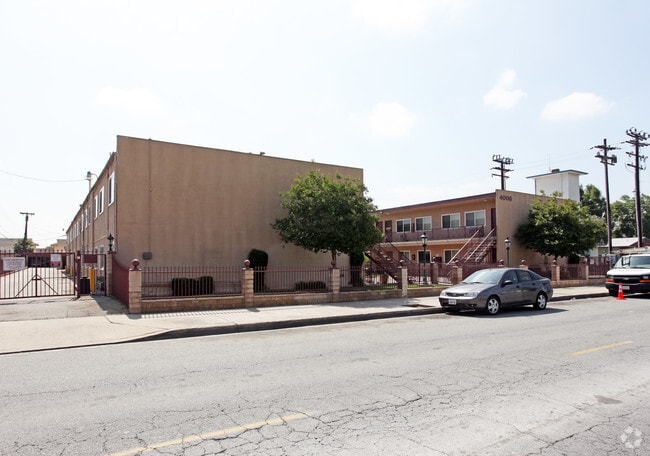 4006 del Puente ¡alejado