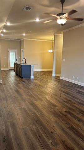 Photo - 630 Pikes Pl