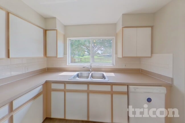 Photo - 13239 Prestwick Dr