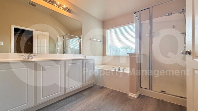 Photo - 1473 Rainbow Parke Dr