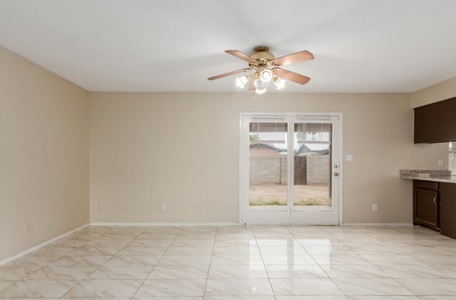 Photo - Great Chandler location with no HOA!!!