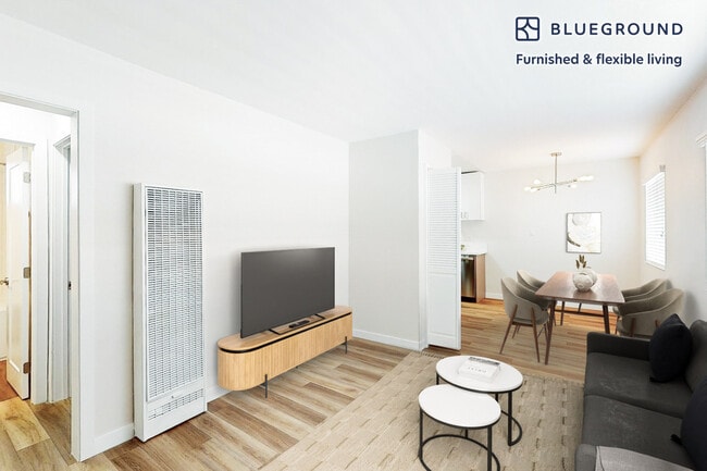 Photo - 407 N Broadway Unidad FL0-ID10771A