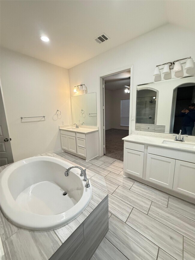 Photo - 19715 Hale Hollow Creek Dr