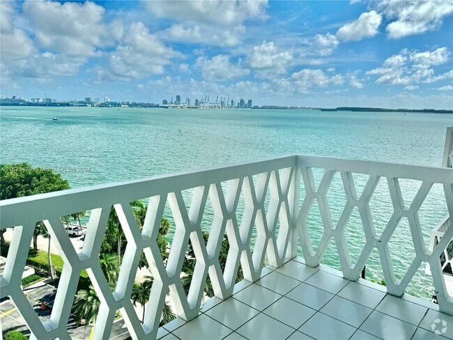 Building Photo - 1430 Brickell Bay Dr Unit 1103 Rental