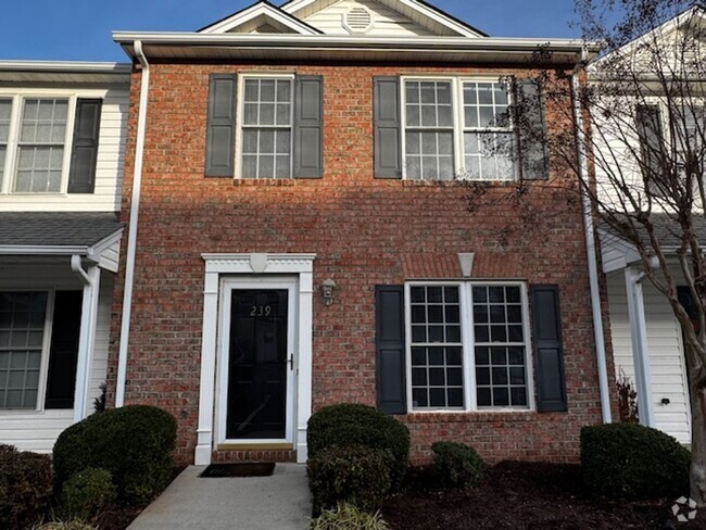 Building Photo - Wyndhurst Neighborhood with Finished Basement Rental