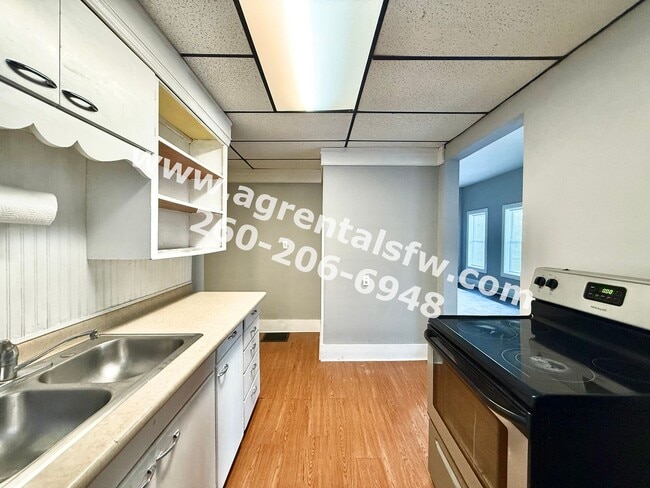 Photo - 209 S West St Unidad #1