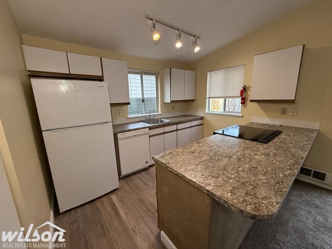 1007 S 17th Ave Unit B
