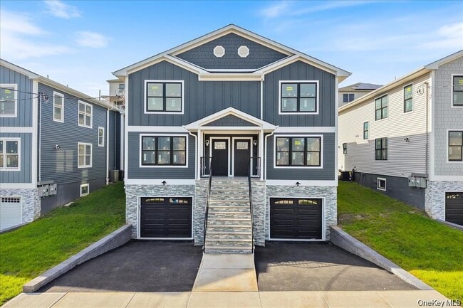 Building Photo - 99 Thurton Pl