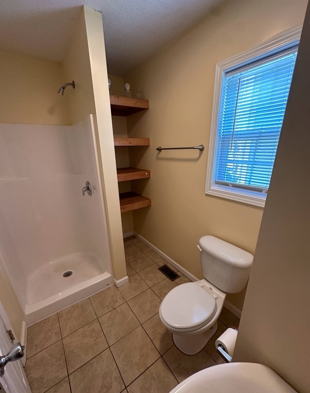 Photo - 8 Townview Dr