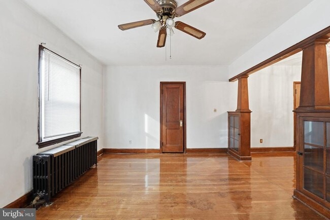 Photo - 3024 Nelson Pl SE