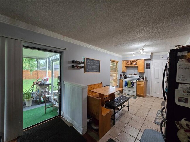 Photo - 8515 Plumeria Ave