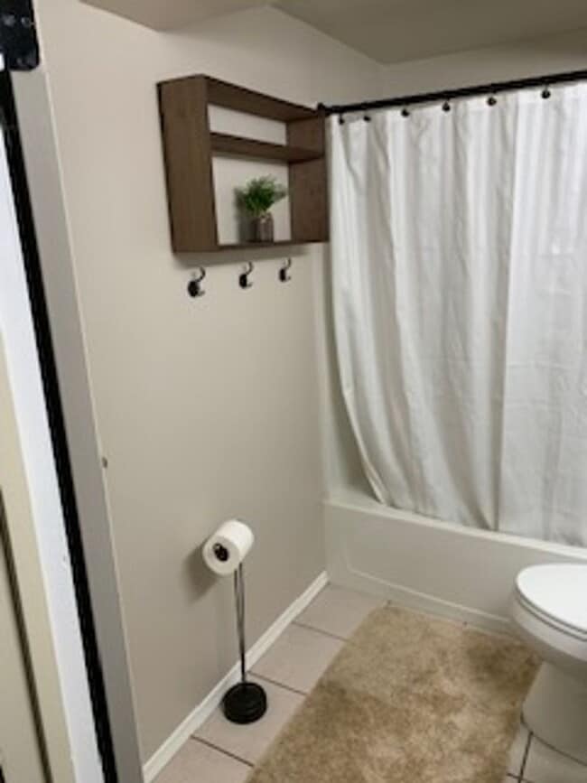 Photo - 1209 17th St W Unidad 2