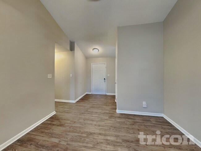 Photo - 3520 Lytham Pl