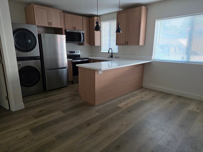 Photo - 14338 Flomar Dr