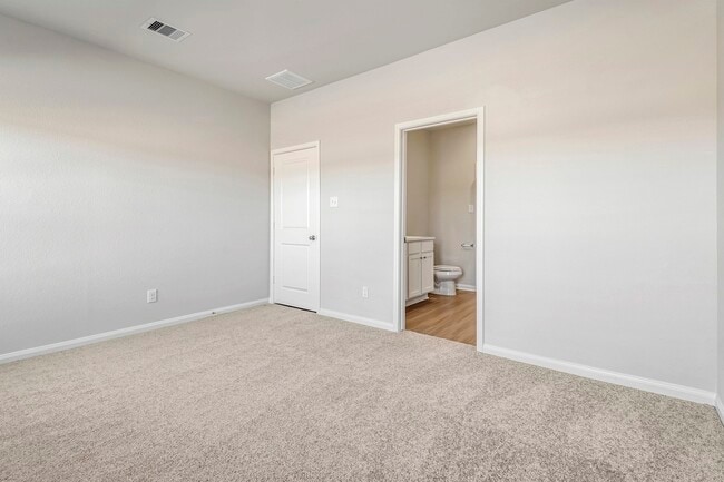 Photo - 8210 Sunberry Shadow Dr