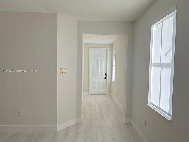 Photo - 11400 NW 75th Terrace