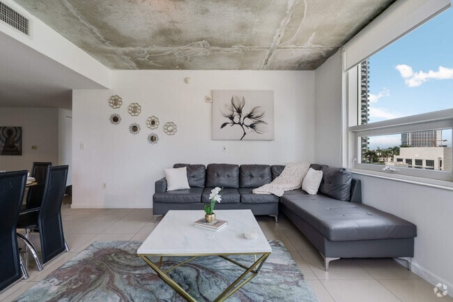 Building Photo - 3250 NE 1st Ave Unit ID1241893P Rental