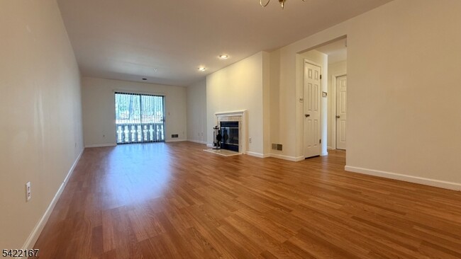 Photo - 3907 Melville Ct