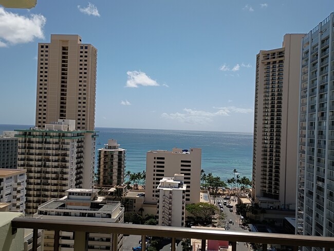 2440 Kuhio Ave.