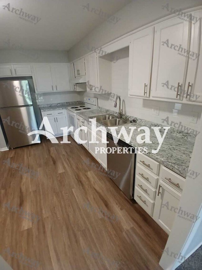 Photo - 1267 Petzold Dr