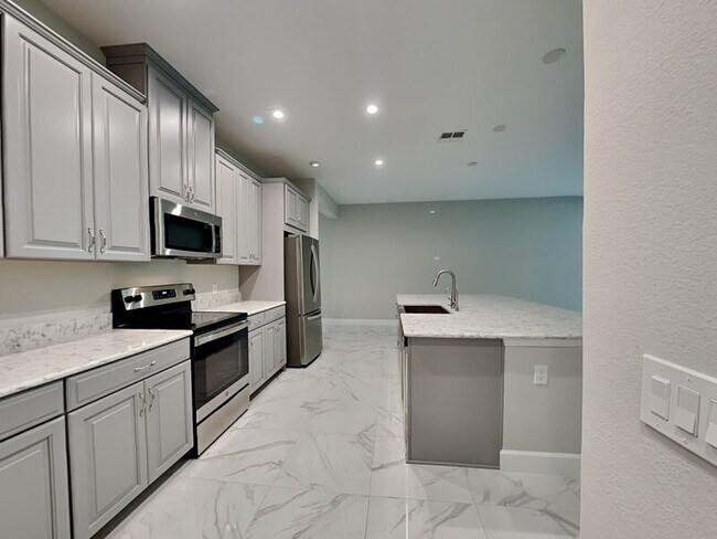 Photo - 3111 Agostino Terrace