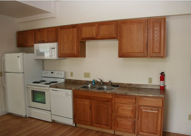 Photo - 210 N Beech St