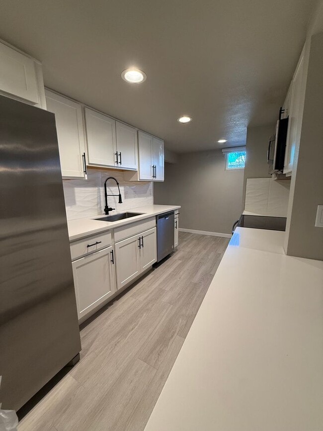 Photo - 943 S Wells Ave Unit B