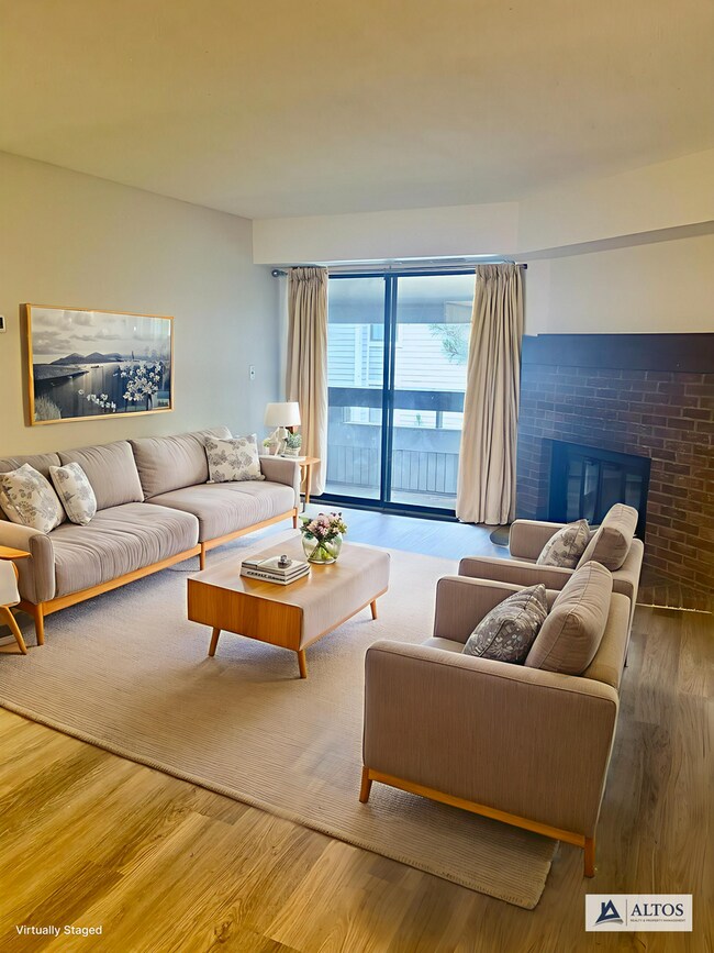 Building Photo - Spacious 1 bed/one bath in Aurora Unit C4