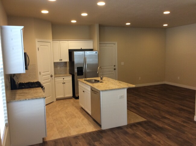 Photo - Spacious 4-Bedroom Townhouse Oasis in West Valley City!