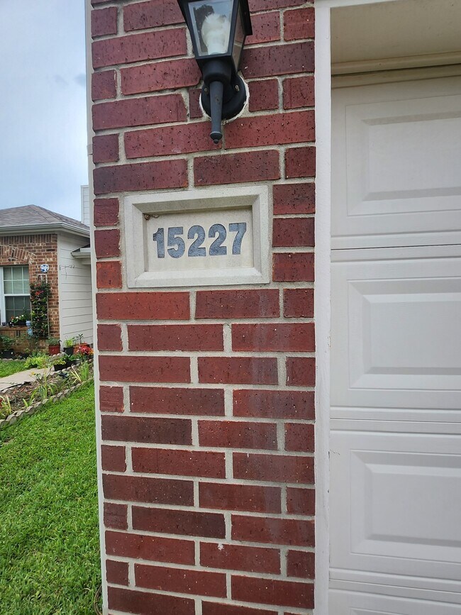Photo - 15227 Mission Oak Dr
