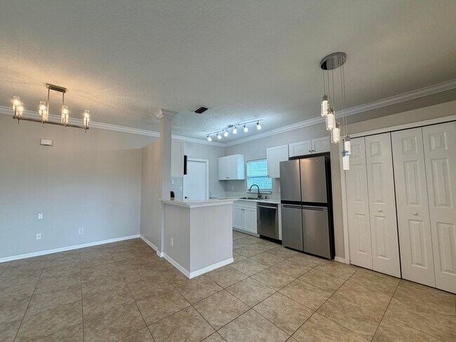 Photo - 6295 33rd Manor