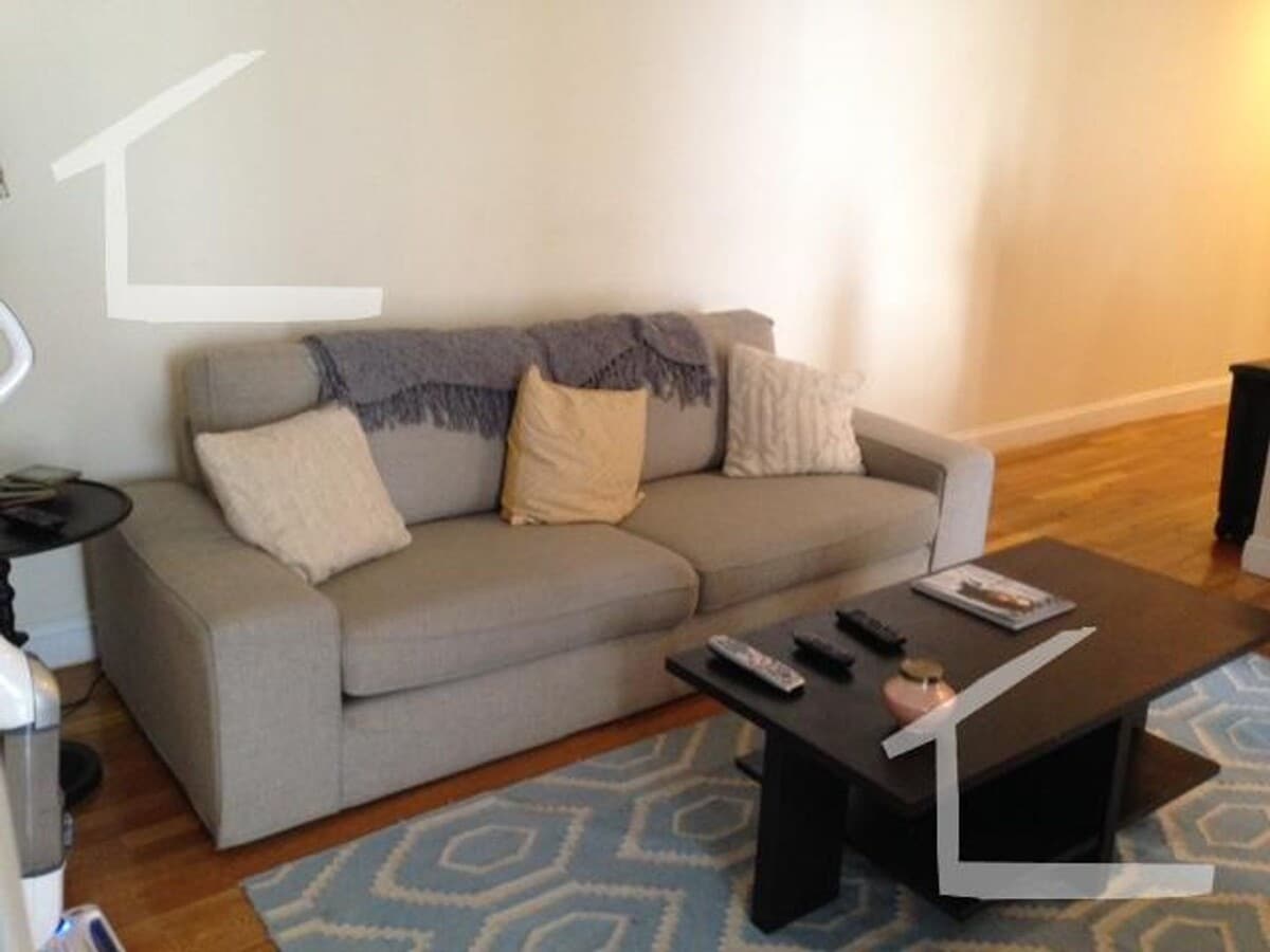 Photo - Great BU 4 bed available 3/1