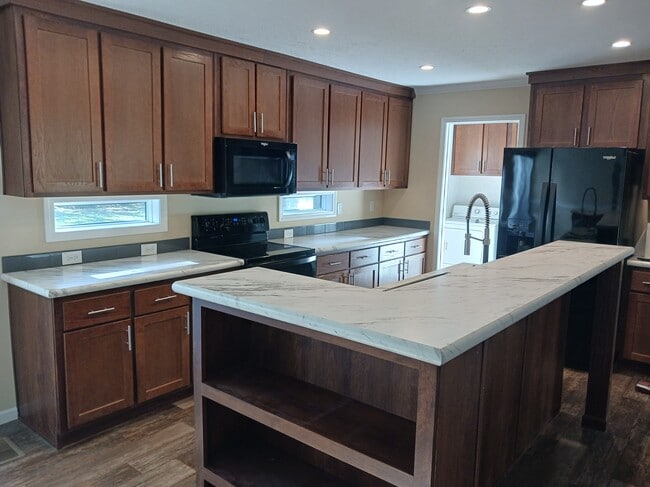 Photo - 129 Publo Rd
