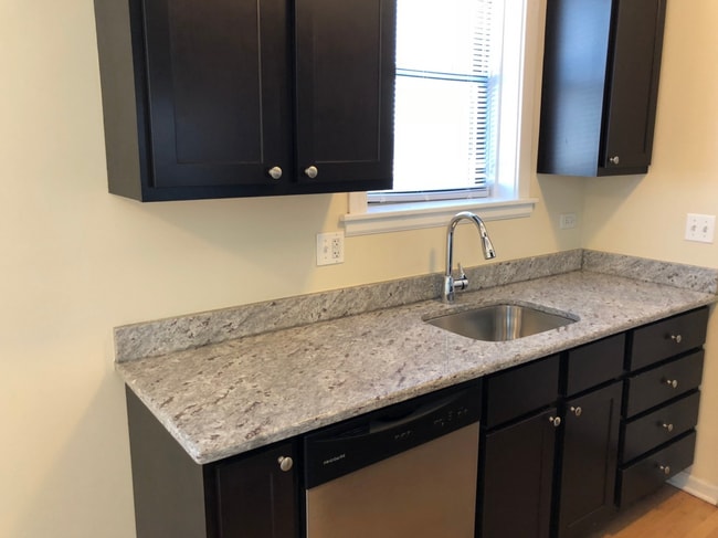 Photo - 2807 W Lawrence Ave Unit B3E