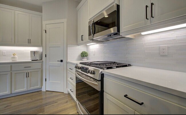 Photo - 12051 NE 109th St