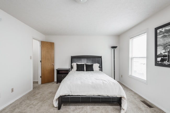 Interior - Bedroom