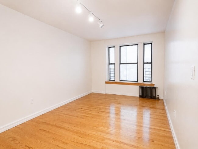 Photo - 112 Haven Ave Unit 32