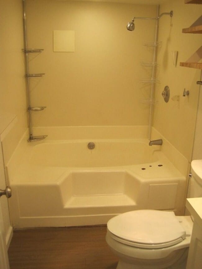 Photo - 549 Unit 1