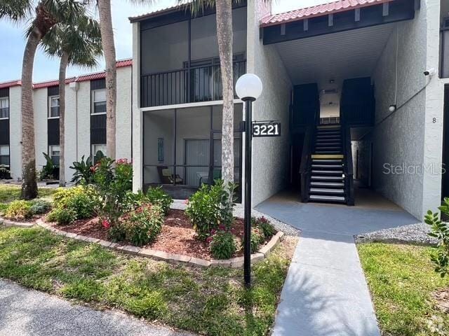 Building Photo - 3221 S Beneva Rd Unit 102 Rental