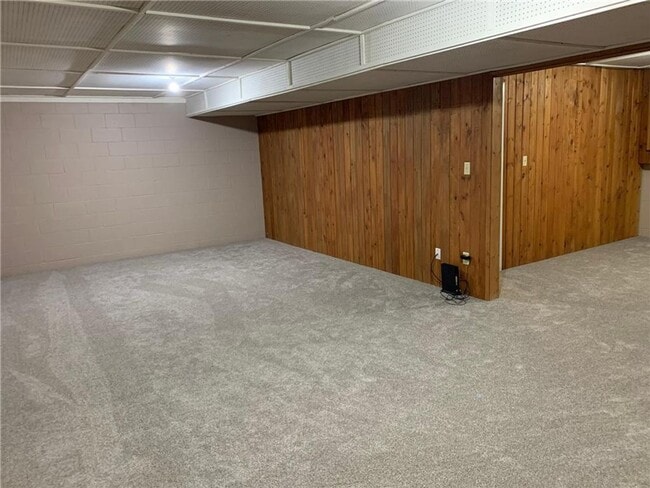 Photo - 4 Bedrooms, 2 Bathrooms Single Family Home in Baxter, MN 2 car garage, on a large corner lot