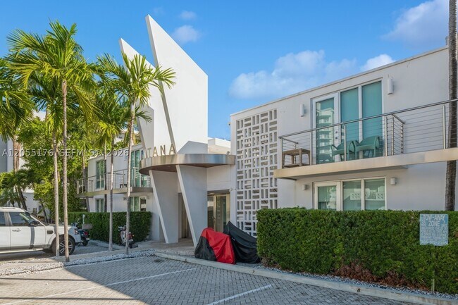 Photo - 1601 West Dr Unit 208