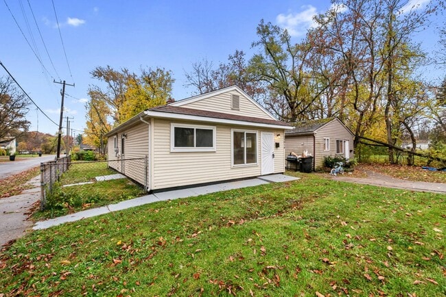 Photo - Remodeled Detroit rental available now!