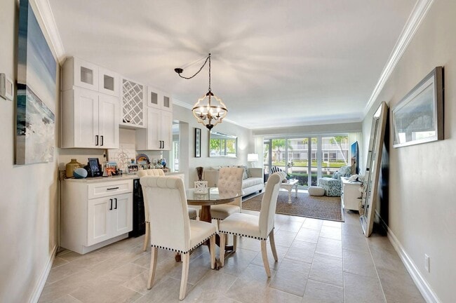 Photo - 68 Yacht Club Dr Unit 3