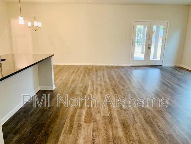 Photo - 108 Grv Hl Cir