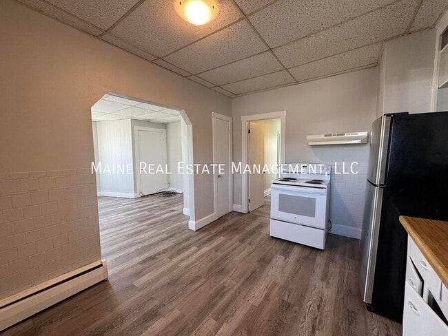 Photo - 172 College Ave Apartment Unit 1